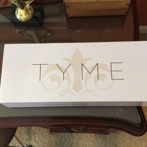 Tyme hair curler